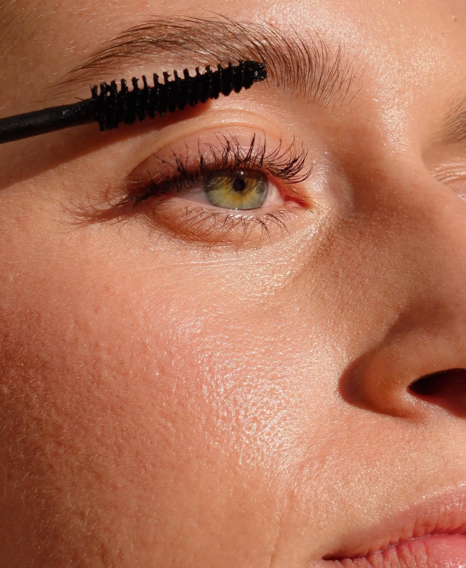 Avocado Volumising Waterproof Mascara