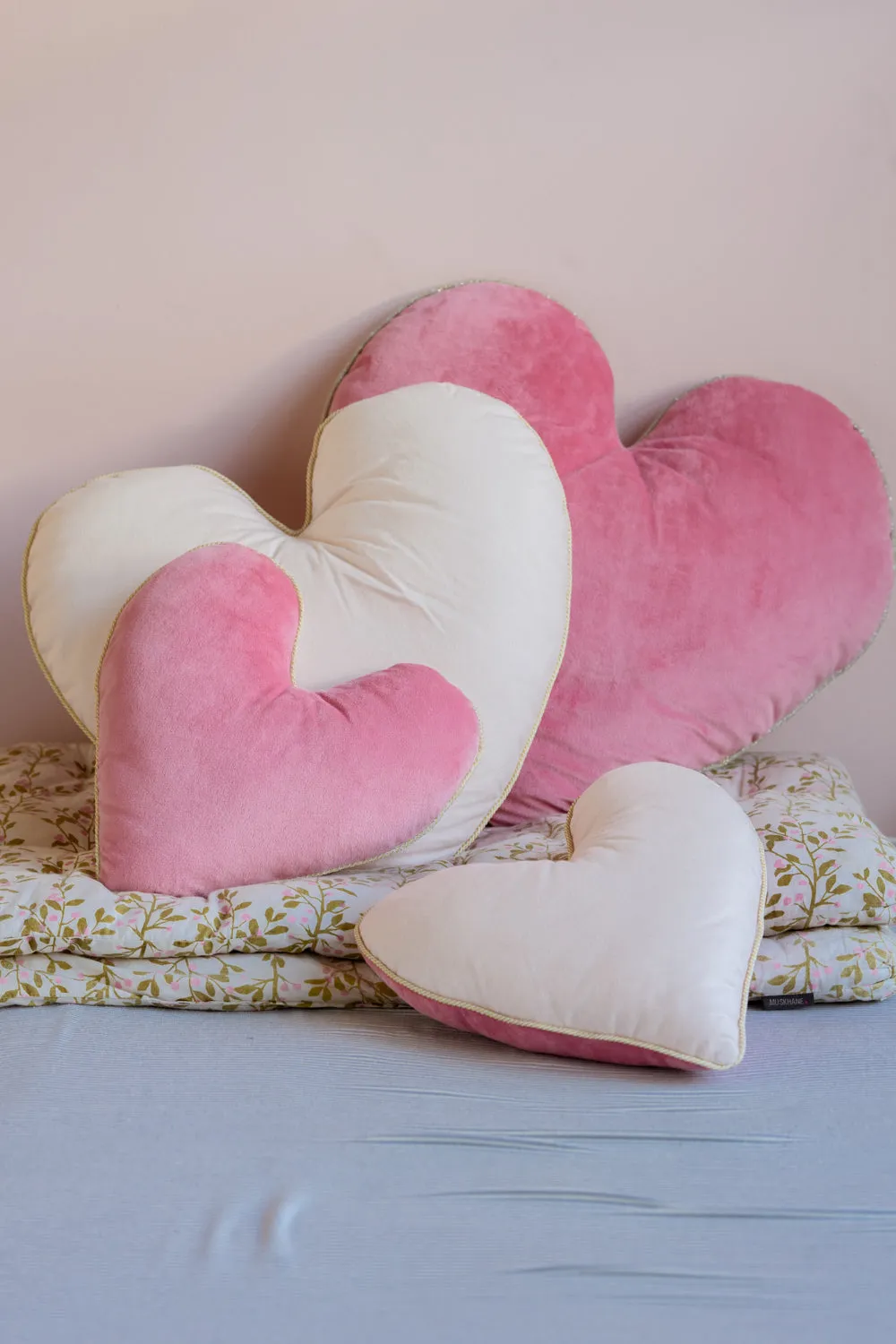 Follow Your Heart Cushion - Lge