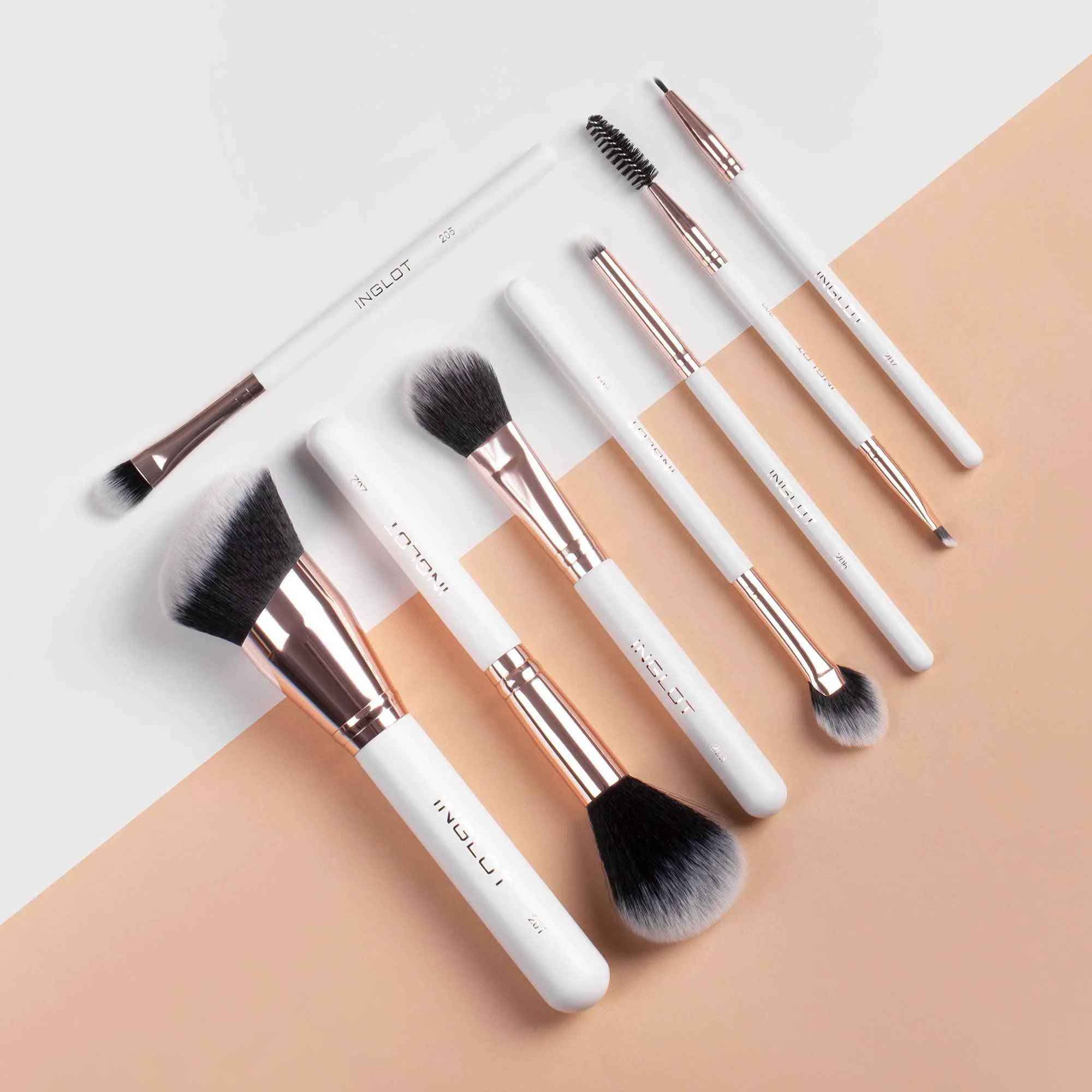 INGLOT Playinn Makeup Brush 200