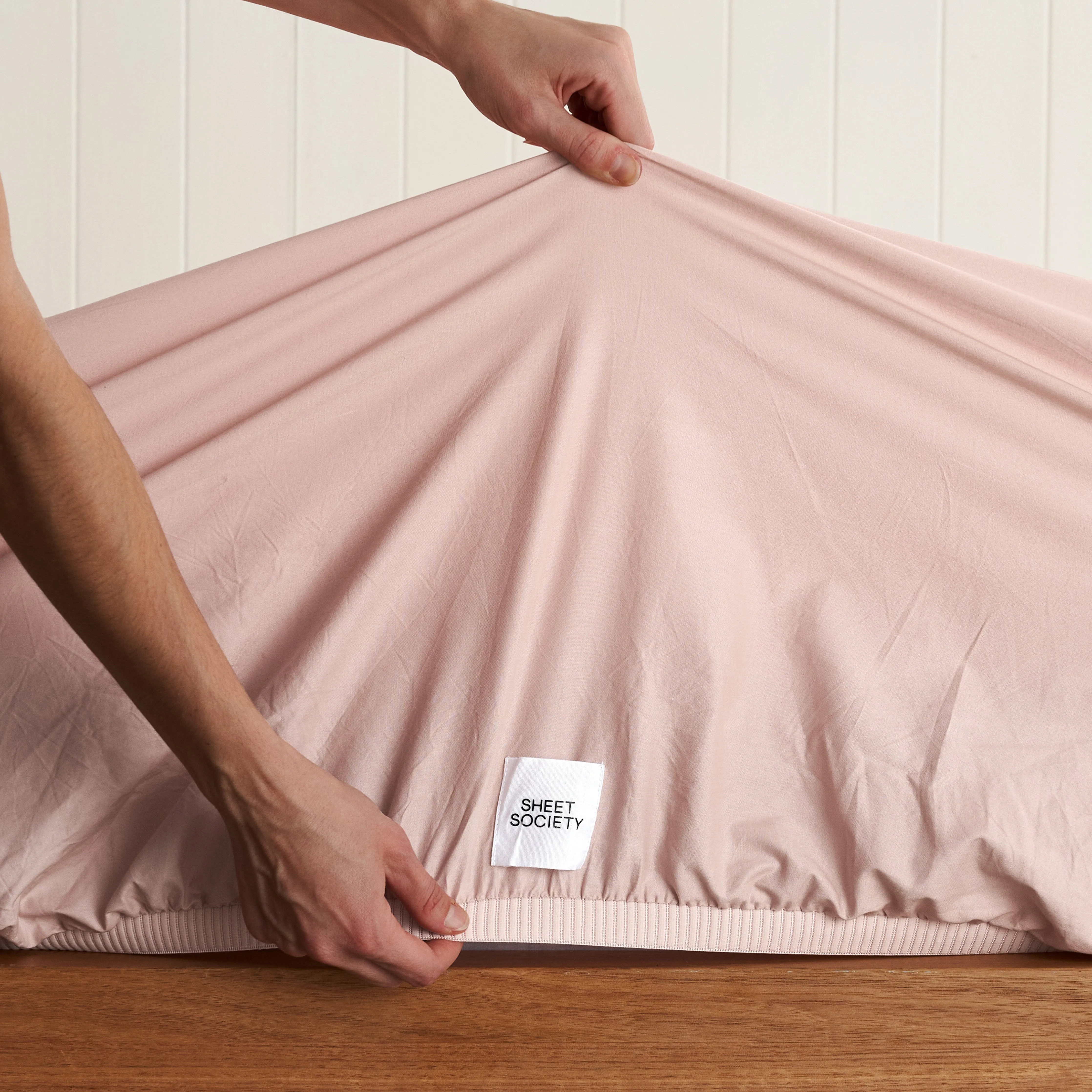 Leo Washed Cotton - Blush Crib Fitted Sheet