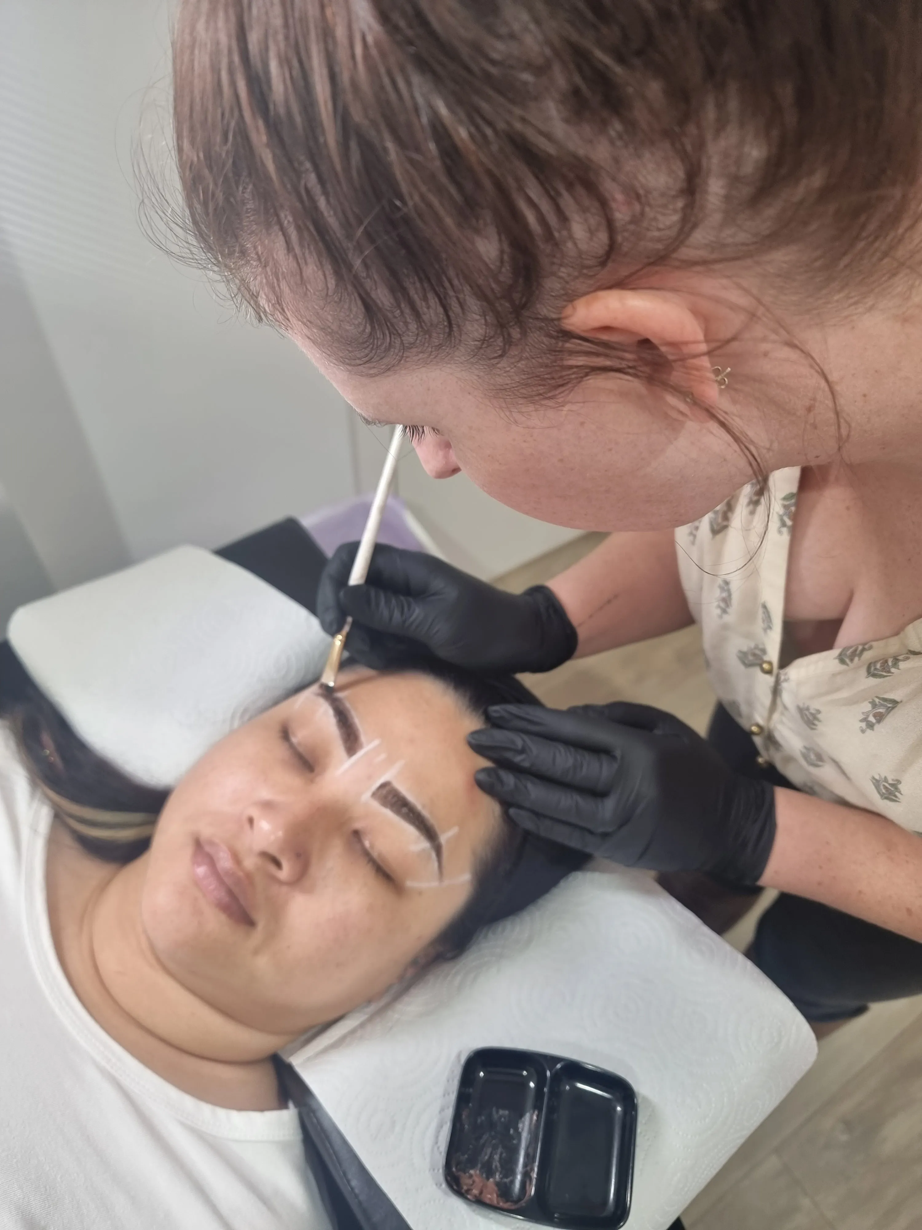 PRIVATE 1:1 IN PERSON Facial Waxing & Tinting Course with Kit